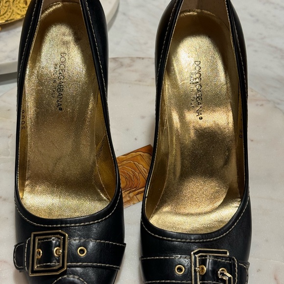 DOCE & GABBANA - AUTHENTIC — Peep Toe Pumps with Buckle Strap Heels - SIZE: 38 - Picture 7 of 16